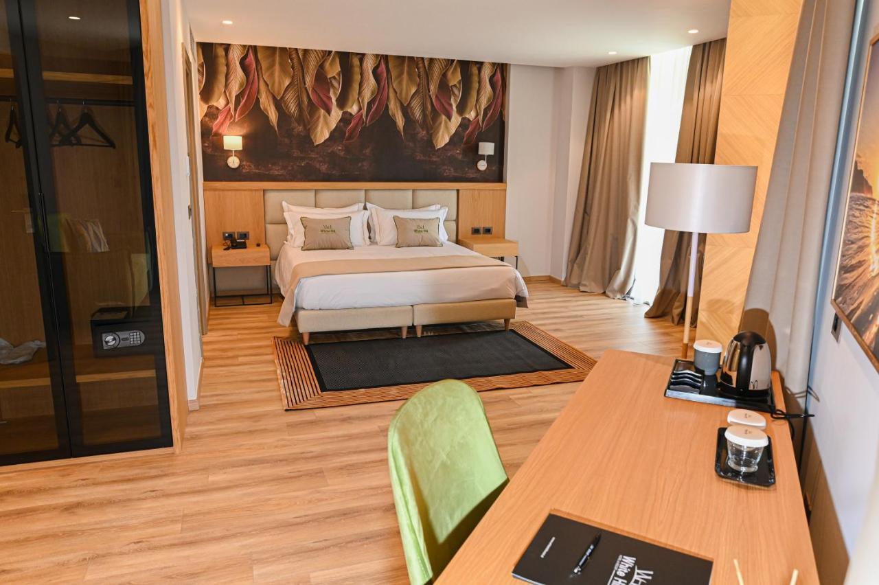 White Hill Hotel, Spa & Conferences Durrës 외부 사진