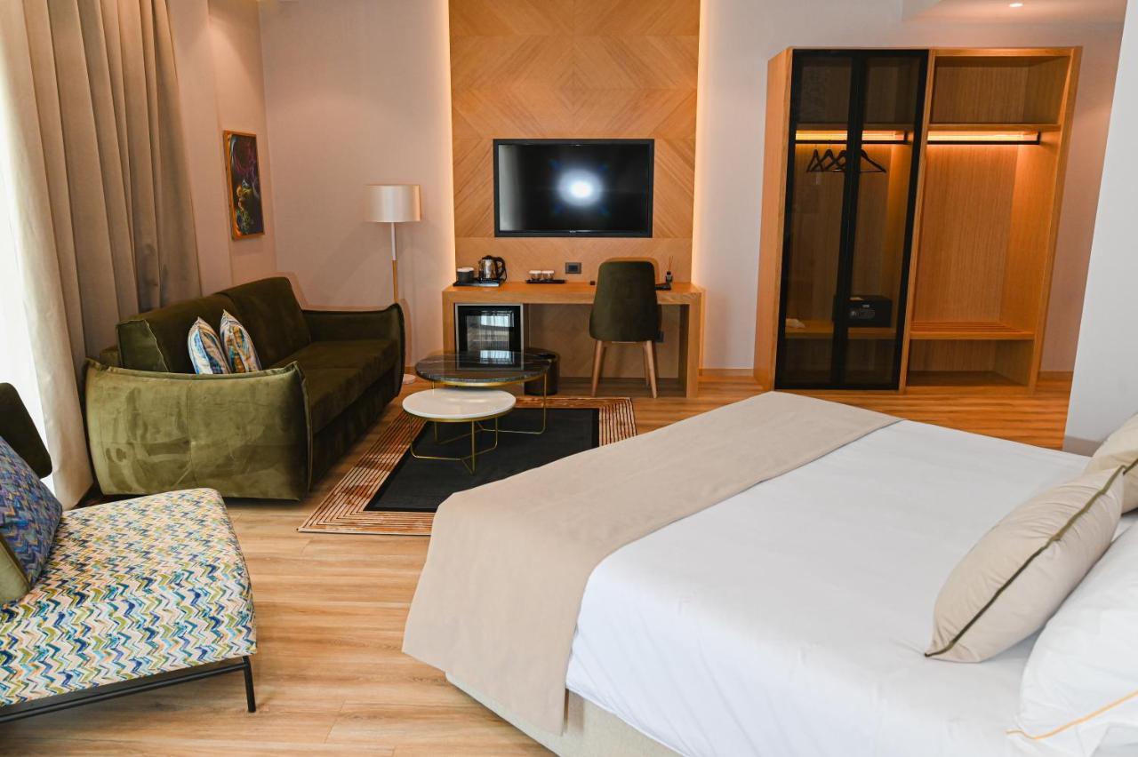 White Hill Hotel, Spa & Conferences Durrës 외부 사진