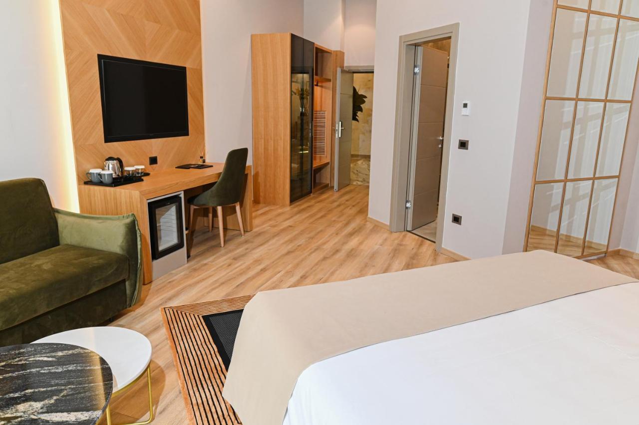 White Hill Hotel, Spa & Conferences Durrës 외부 사진