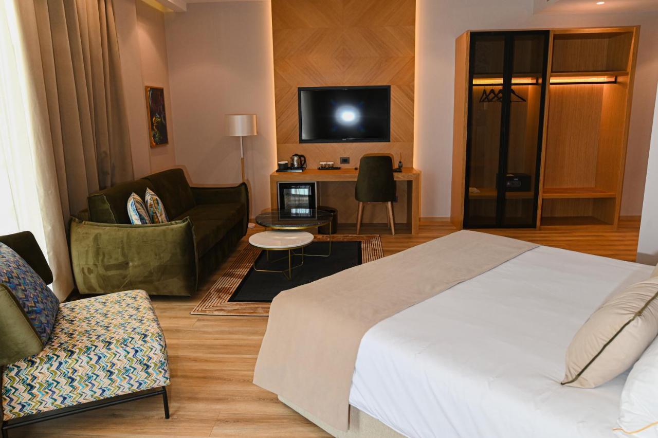 White Hill Hotel, Spa & Conferences Durrës 외부 사진