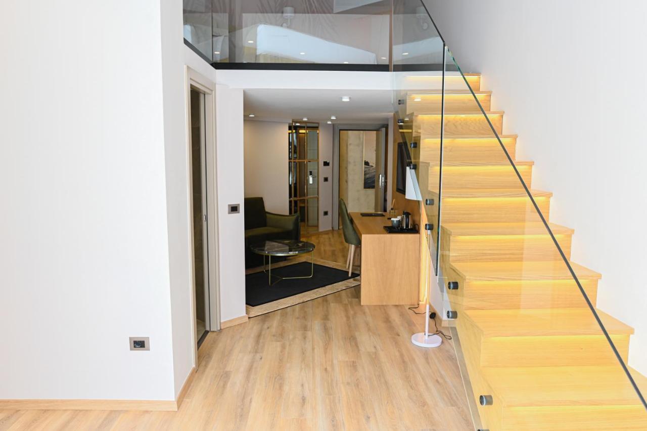White Hill Hotel, Spa & Conferences Durrës 외부 사진