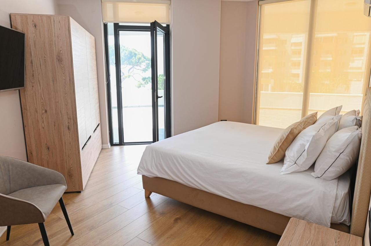 White Hill Hotel, Spa & Conferences Durrës 외부 사진