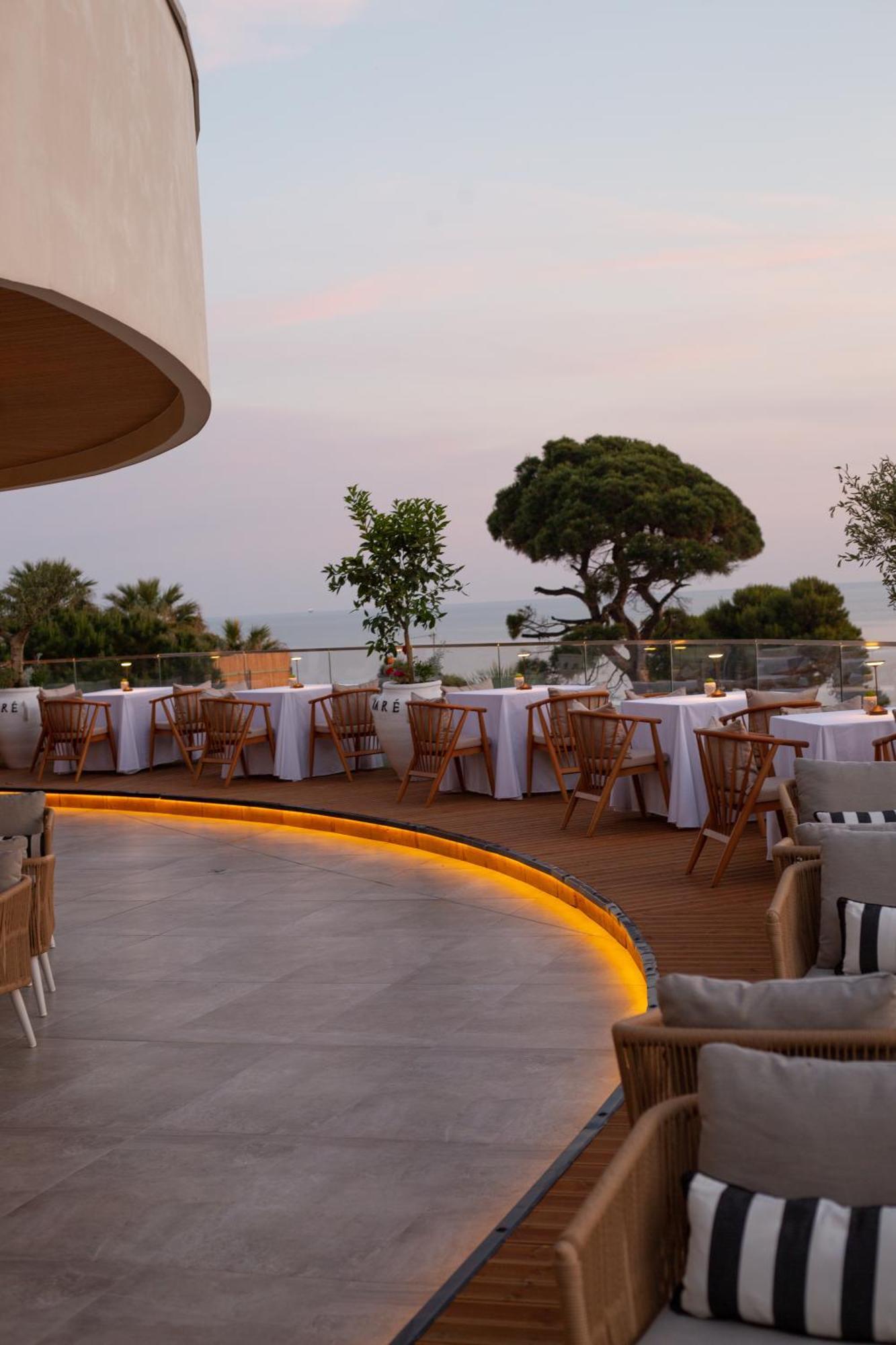 White Hill Hotel, Spa & Conferences Durrës 외부 사진